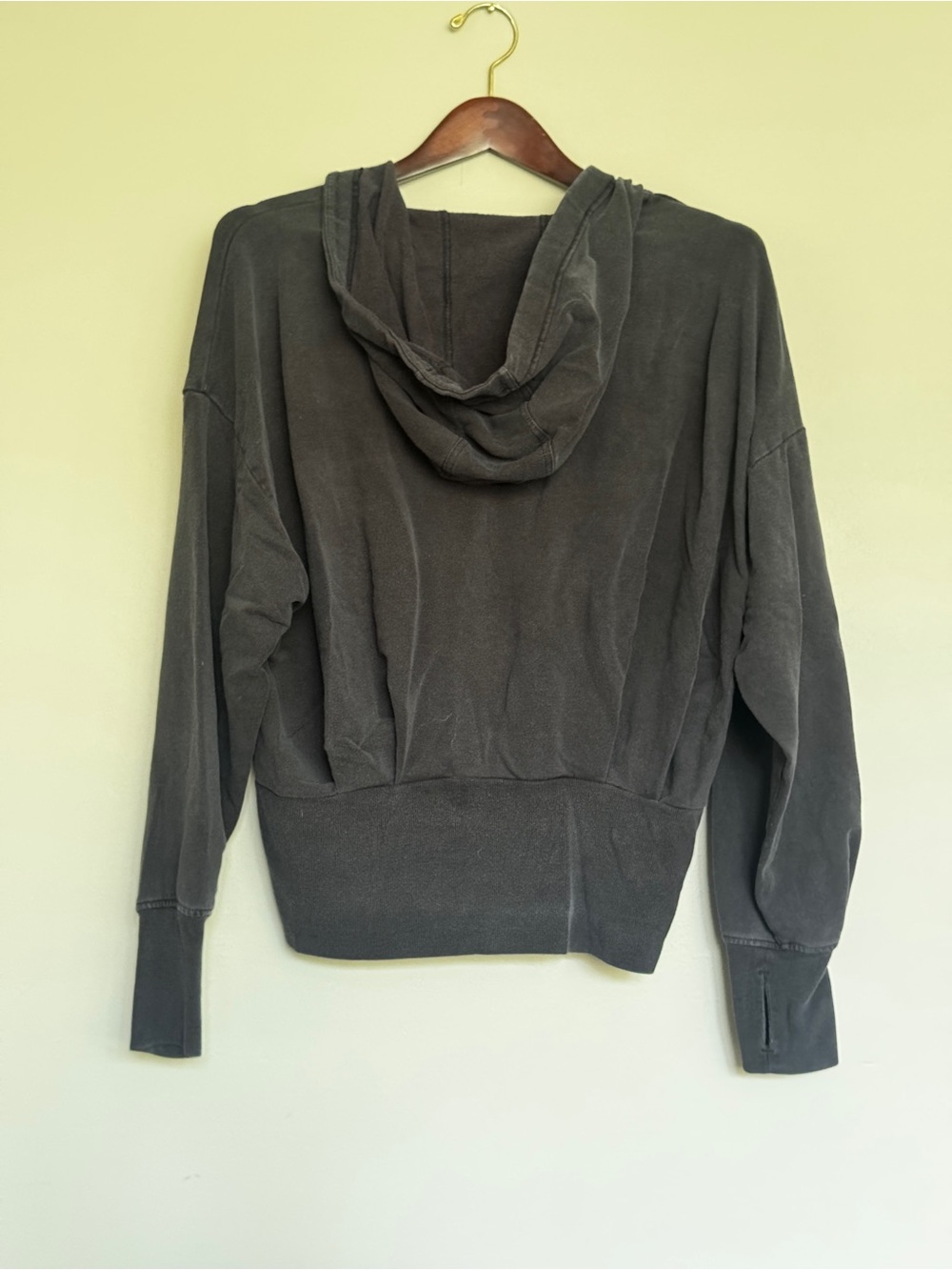 Athleta Balance Full Zip Hoodie Black Tencel Thumbholes M - Picture 4 of 9